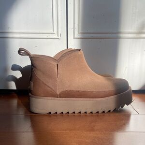 UGG Brown Winter Boots
